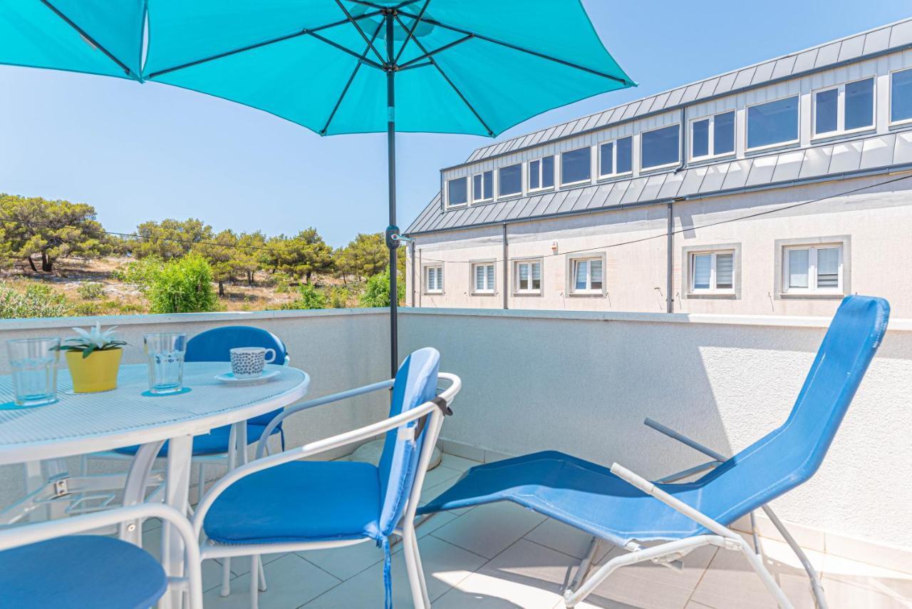 Apartments Villa Tribunj Tribalj Kültér fotó
