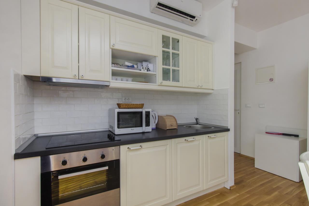 Apartments Villa Tribunj Tribalj Kültér fotó